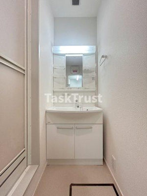 【洗面所】 | ディアグラナート