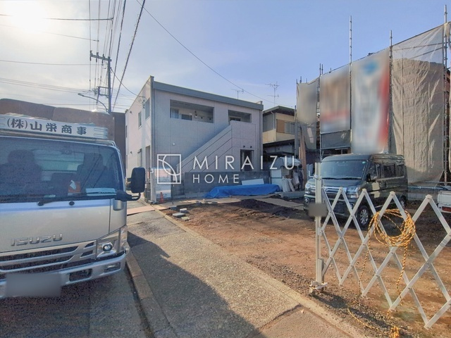 【前面道路含む現地写真】 | 日当たりの良いお家は嬉しいですよね。それぞれ価値観が分かれる箇所です、実際に内覧して日当たりの心地よさをご体感下さいね♪