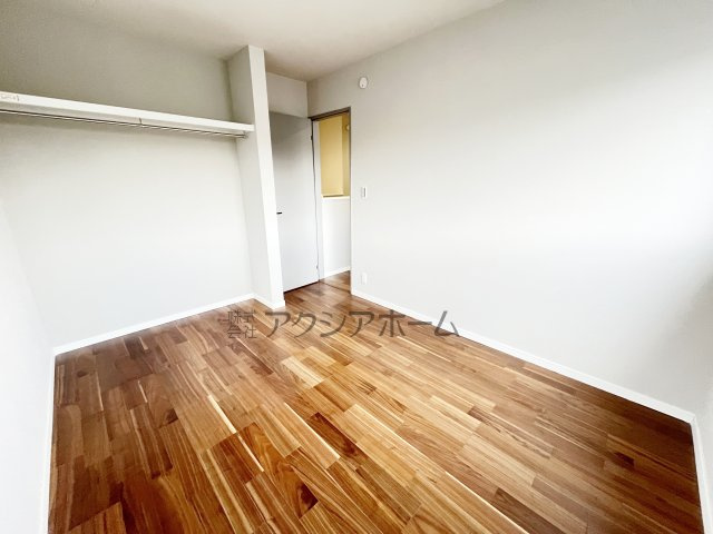 所沢市狭山ヶ丘2丁目・全1棟　新築一戸建　～LDK18帖～の洋室|2階　洋室　5.5帖