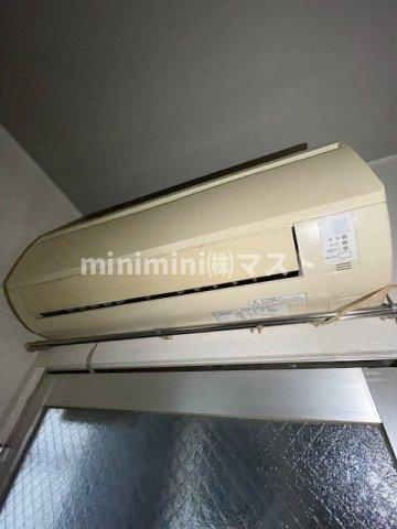 トレヴィの泉の設備