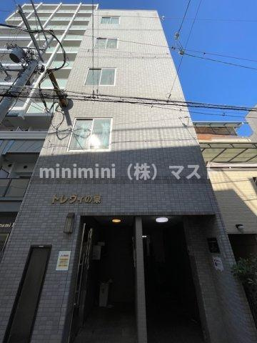 トレヴィの泉のエントランス