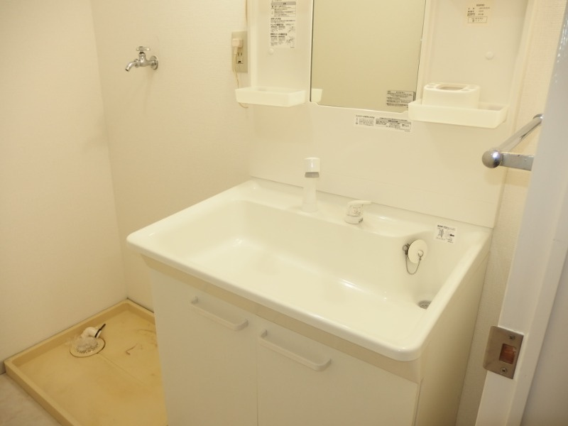 ジュネス若松の洗面所