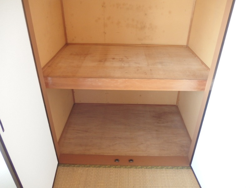 ジュネス若松の収納