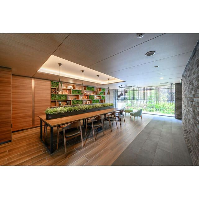 ルフォンプログレ上野稲荷町のロビー