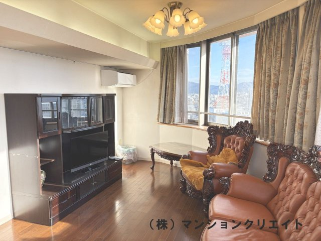 シンフォニアガーデン福井の居間・リビング|LDK約19.6帖