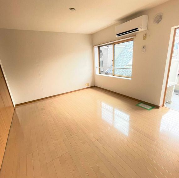 ボヌールC棟の洋室