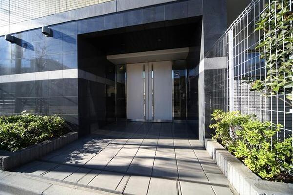 【エントランス】