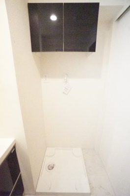 【洗面所】 | アーバンパレス | ※同物件・同タイプの写真です。