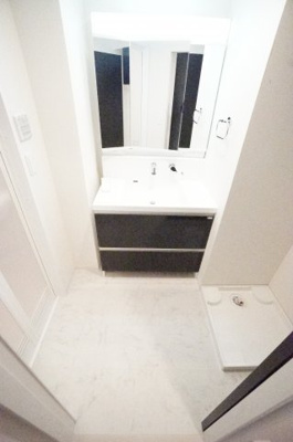 【洗面所】 | アーバンパレス | ※同物件・同タイプの写真です。