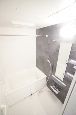 【浴室】 | アーバンパレス | ※同物件・同タイプの写真です。