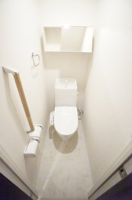 【トイレ】 | アーバンパレス | ※同物件・同タイプの写真です。