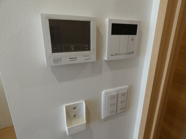 ザ・テラス鏡原のセキュリティ|モニター付きインターホンです
