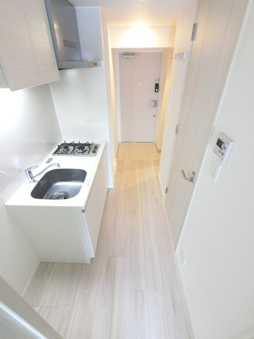 オーパスホームズ南行徳の玄関