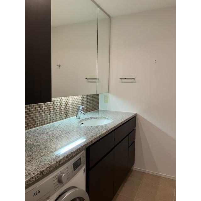 マスタービュー　レジデンスの独立洗面台