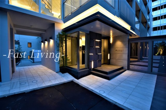 シュトラーレ四番町