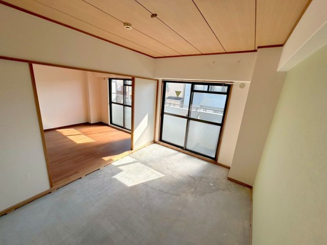 エトワール小松の和室