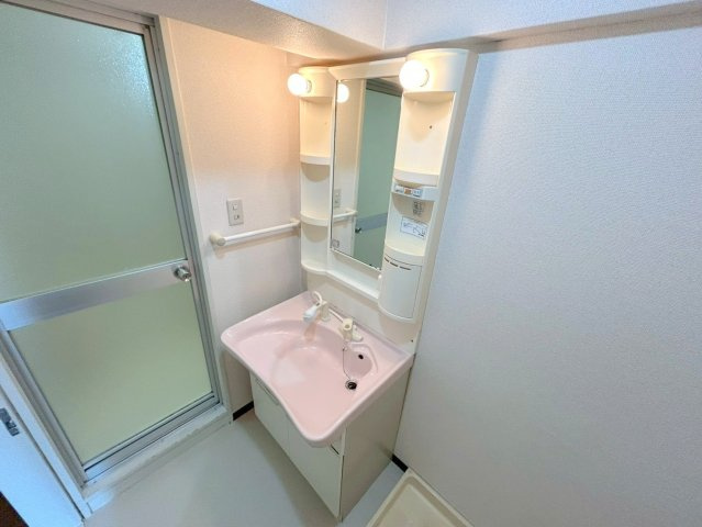 エトワール小松の洗面所