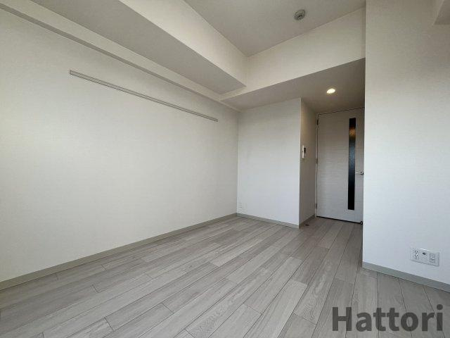 ファステート江坂ランウェイの居間・リビング