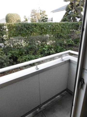 ソワーニュのバルコニー