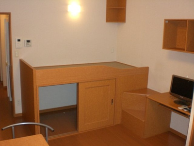 【居間・リビング】 | レオパレスソレーユⅡ | 居間です