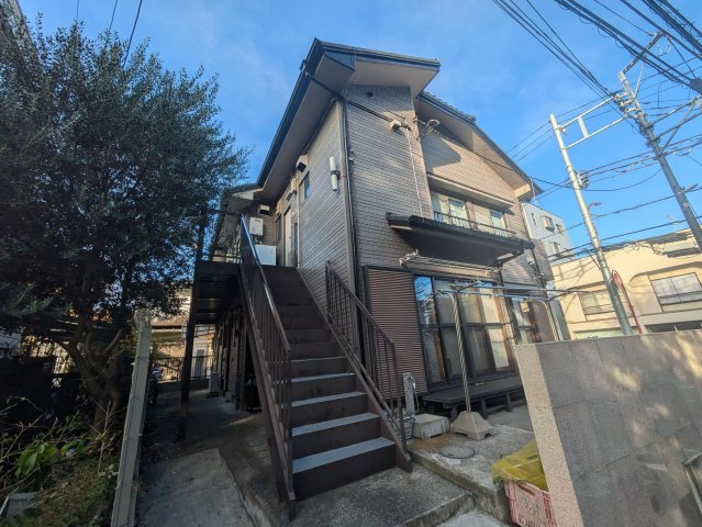 中村ハイツのエントランス