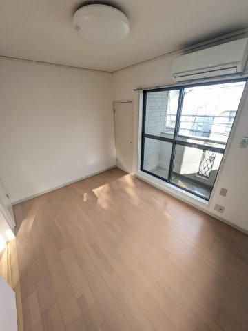 中村ハイツの寝室