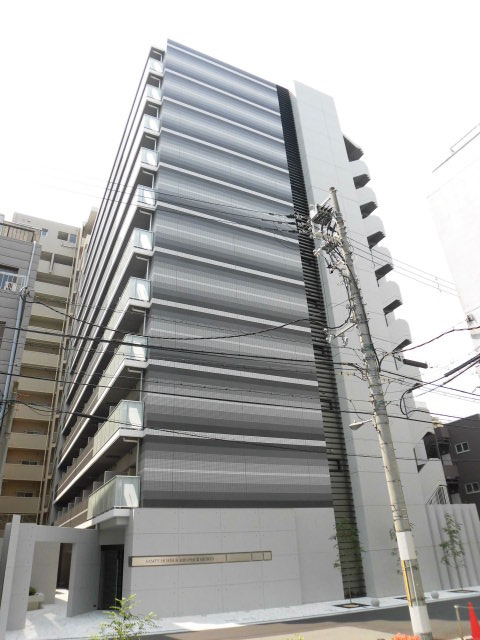 大阪市中央区本町橋の賃貸マンションの外観