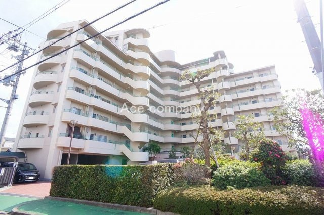 【外観】 | グランフェルティ平野加美 | 「鞍作公園」徒歩2分♪小・中学校、安心の徒歩4分圏内♪