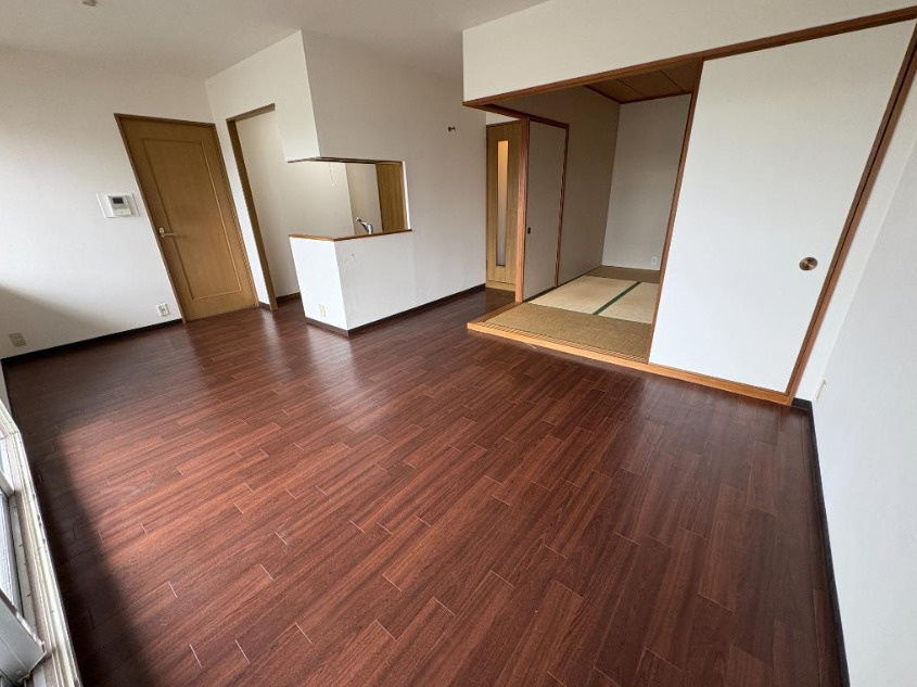 【居間・リビング】の画像