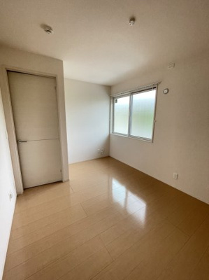 【洋室】 | コンフォーティア三城