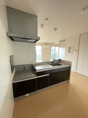 【キッチン】 | コンフォーティア三城