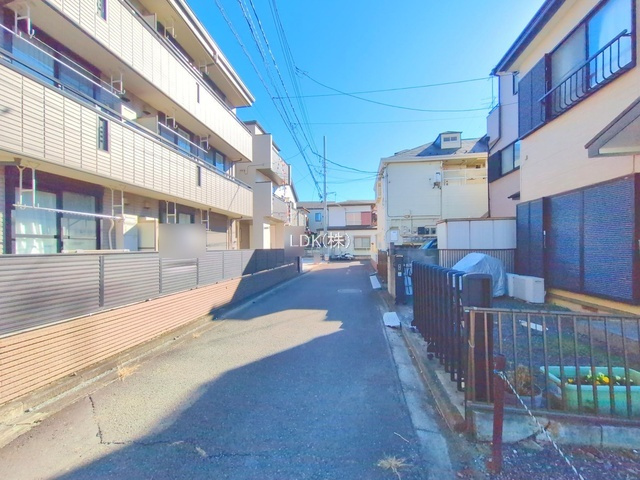 【前面道路含む現地写真】 | 新築戸建／ふじみ野市上福岡５丁目（全2棟） | 外構（撮影：'25/11/06）