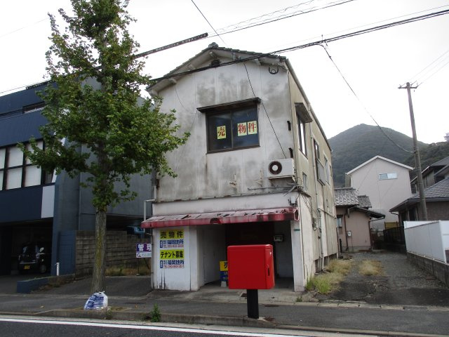 神幸町8番5号（A-27）の外観