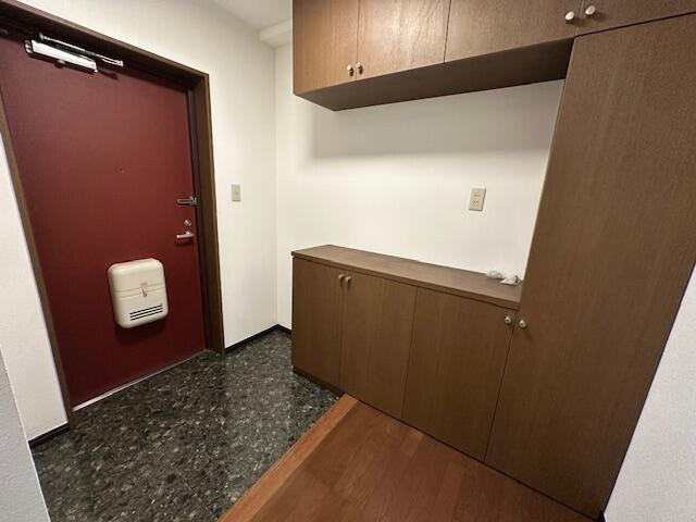 ソレイユ廣川の玄関