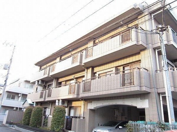 ソレイユ廣川の外観