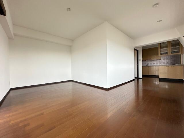 ソレイユ廣川の居間・リビング