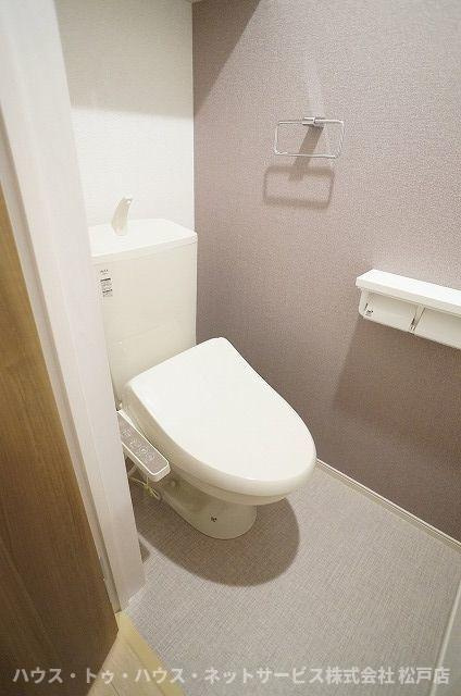 カンファーツリーハウスのトイレ