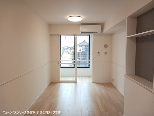 メゾンシュエットⅡの居間・リビング|居室・リビング