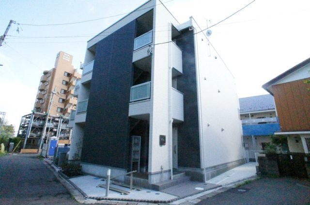 リブリ・ケンズコート中央林間の外観