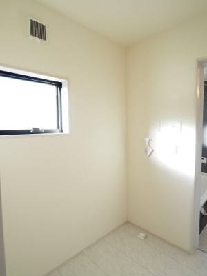 【脱衣所】 | Livele Garden.S　笹谷桜水第６　1号棟 | ★内覧予約で新米4kg★