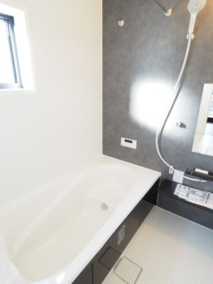 【浴室】 | Livele Garden.S　笹谷桜水第６　1号棟 | ★内覧予約で新米4kg★