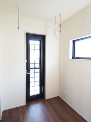 【ランドリースペース】 | Livele Garden.S　笹谷桜水第６　1号棟 | ★内覧予約で新米4kg★