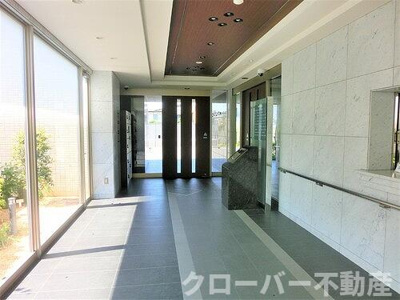 【ロビー】 | アルファライフ丸亀駅前 | ロビー