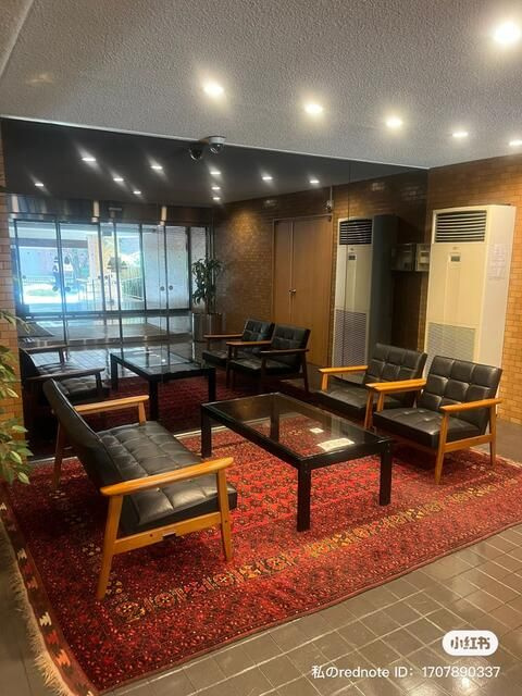 コープ野村一番町のロビー