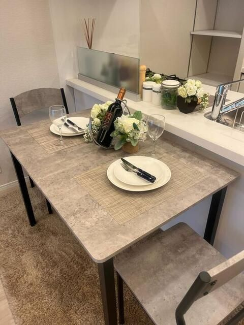 コープ野村一番町の居間・リビング