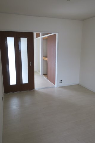 アビタシオン小山の居間・リビング|DK