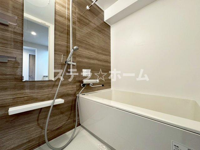 パラツィーナセシリア豊中の浴室|落ち着いた空間のお風呂です