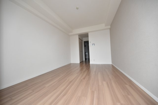 レオンコンフォート難波南の洋室