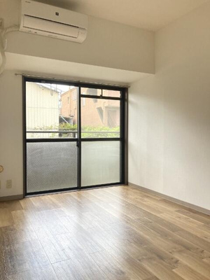 【居間・リビング】 | エルシー弐番館