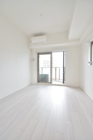 大阪市都島区東野田町１丁目の賃貸マンションの居間・リビング